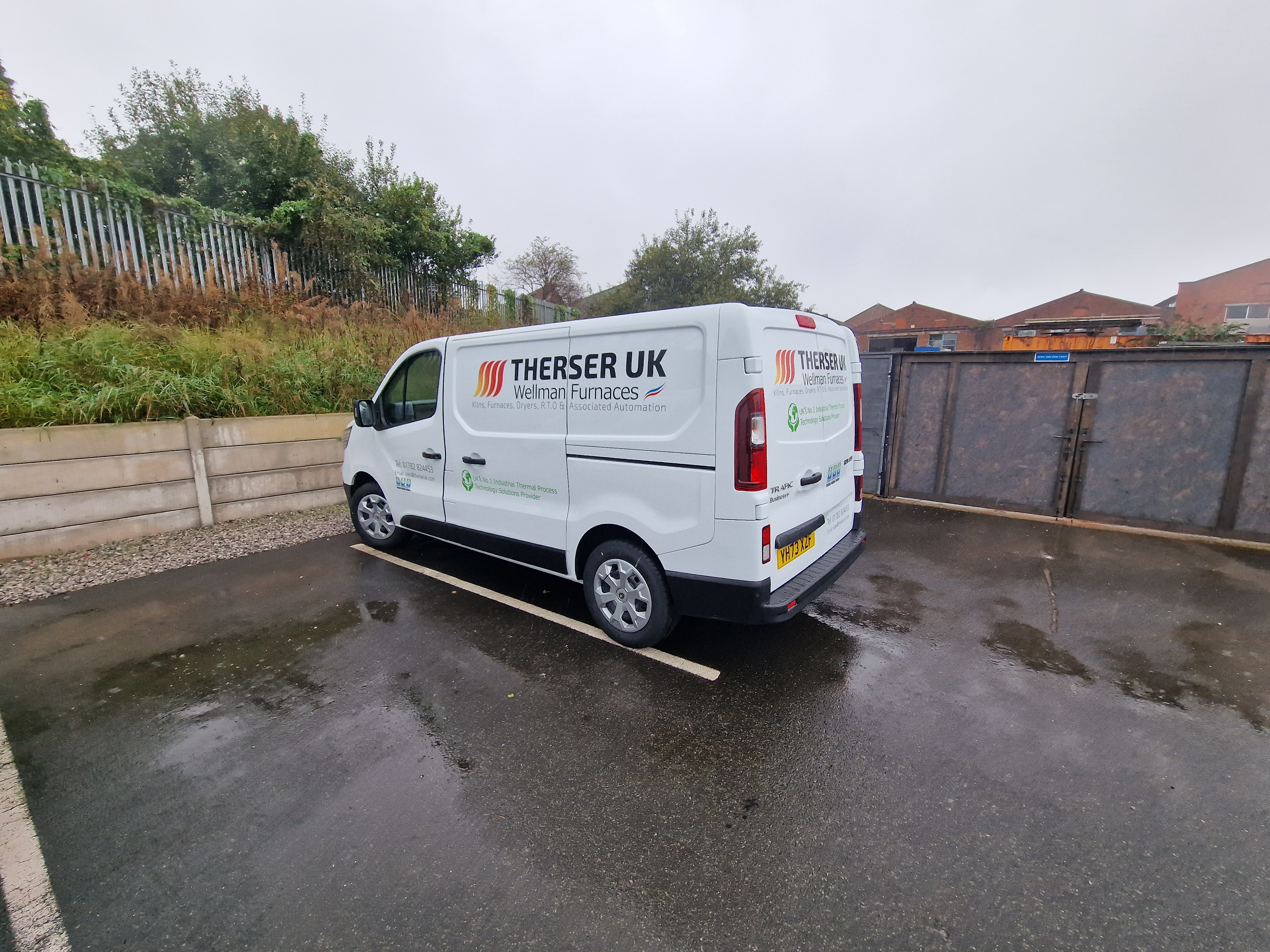 Therser UK Expands Fleet with New Vans to Meet Growing Client Demands